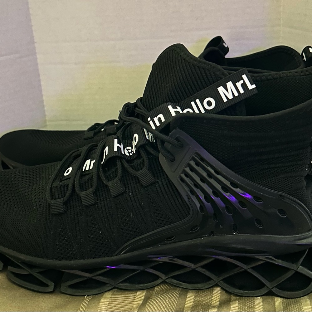 Hello MrLin Men’s athletic shoes size 13 - Picture 1 of 8